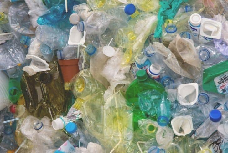 Fighting The Backlash: Why It’s Important To Avoid Plastic Overuse post thumbnail image