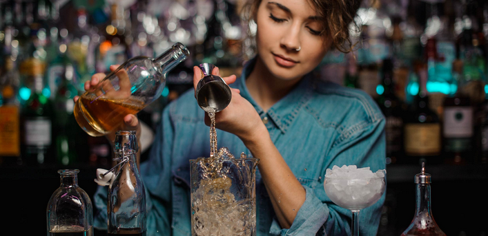 Bar-Ready: The Importance of Obtaining a Bartender License post thumbnail image